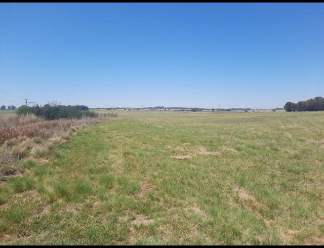 FARM FOR SALE IN RAYTON